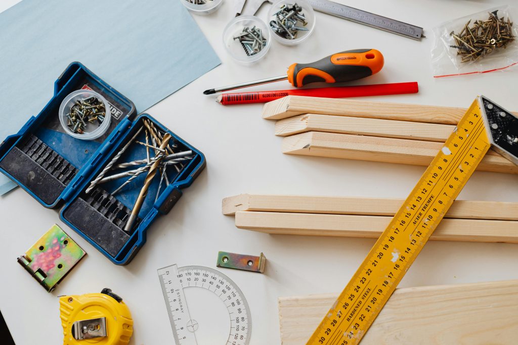 Tools for converting units like ruler and tape measure — free unit converter.